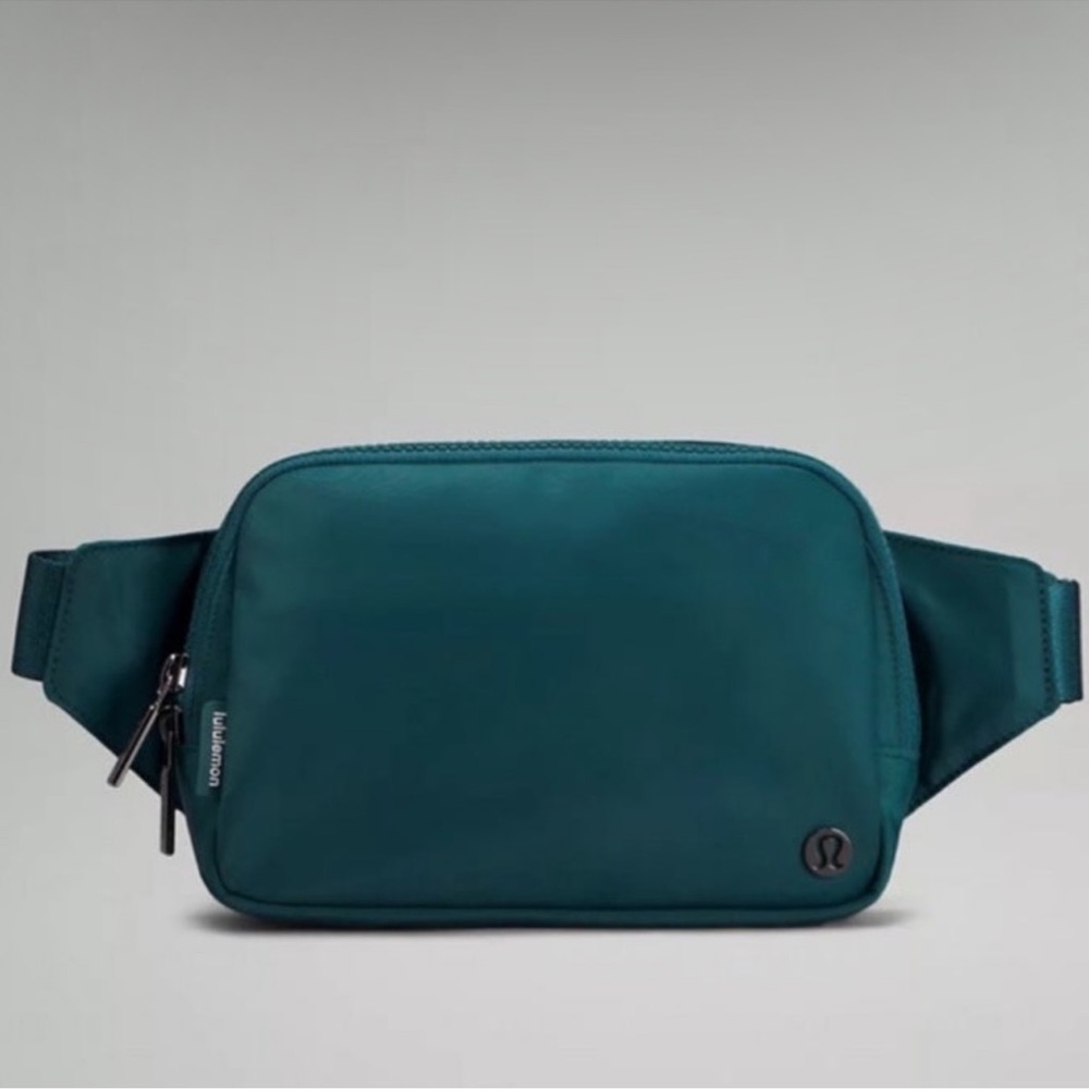 Lululemon Everywhere Belt Bag Large 2L